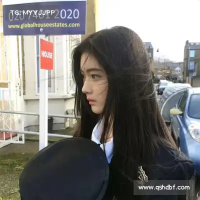荣杏暖
